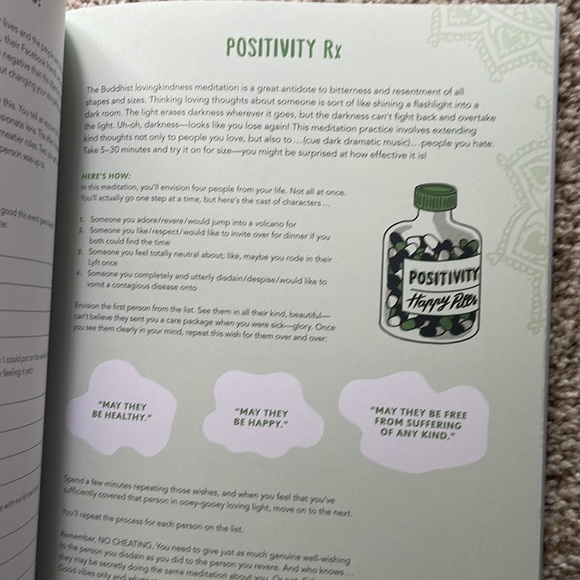 Chakras activity book and journal - Picture 3 of 5